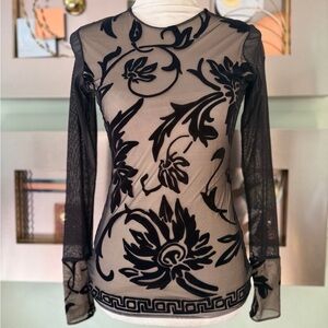 Viviana Gabrieras Y2K  Black and Cream Filagree Floral mesh Blouse small